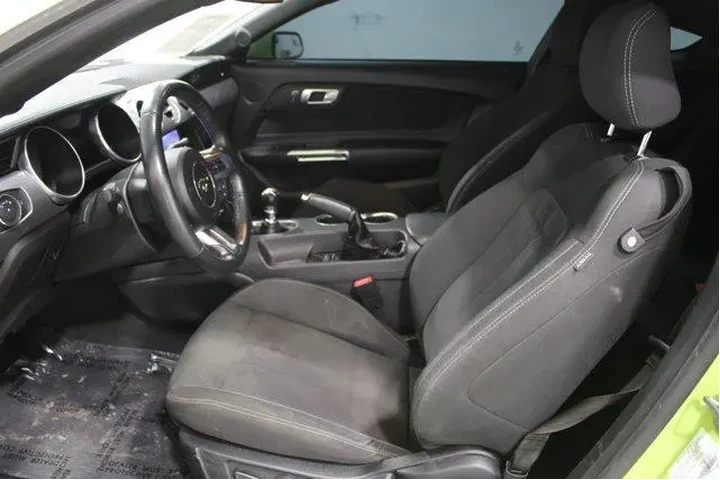 $21988 : Ford Mustang 2020 EcoBoost 2 image 3