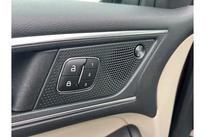 $31524 : Ford Edge 2024 AWD Titanium image 8