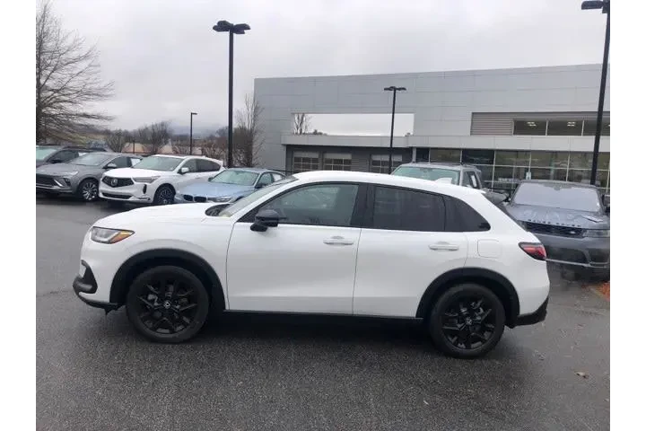 $27595 : Honda HR-V 2025 AWD Sport 4d image 3