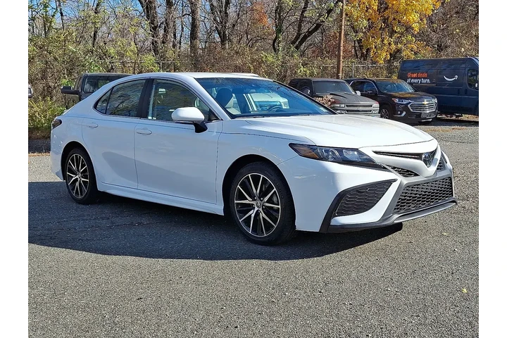 $24994 : Toyota Camry 2023 SE 4dr Sed image 7