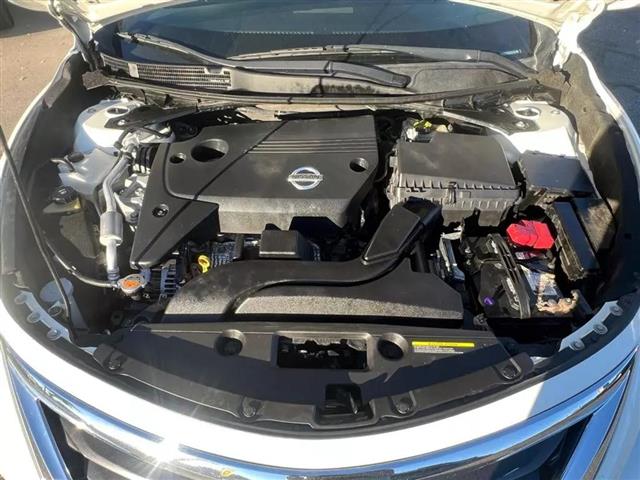 $9950 : 2015 NISSAN ALTIMA image 10