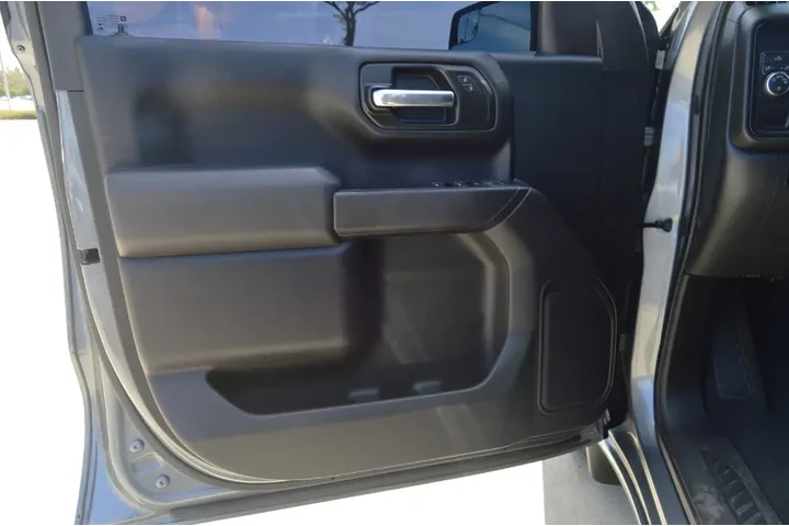 $29995 : 2021 Silverado 1500 2WD Crew image 10