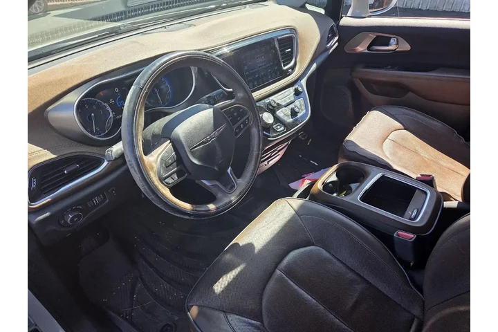 $17390 : Chrysler Pacifica 2017 Limit image 4