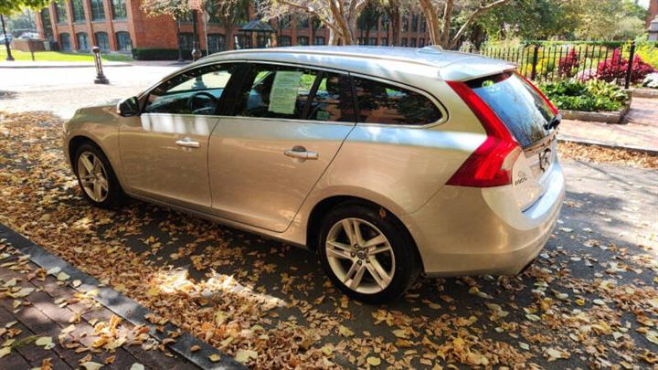 $11995 : 2015 V60 T5 Premier image 5