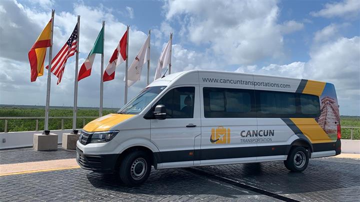 Cancun Airport Transportation image 3