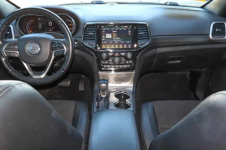 $27988 : 2022 Grand Cherokee WK Laredo image 10