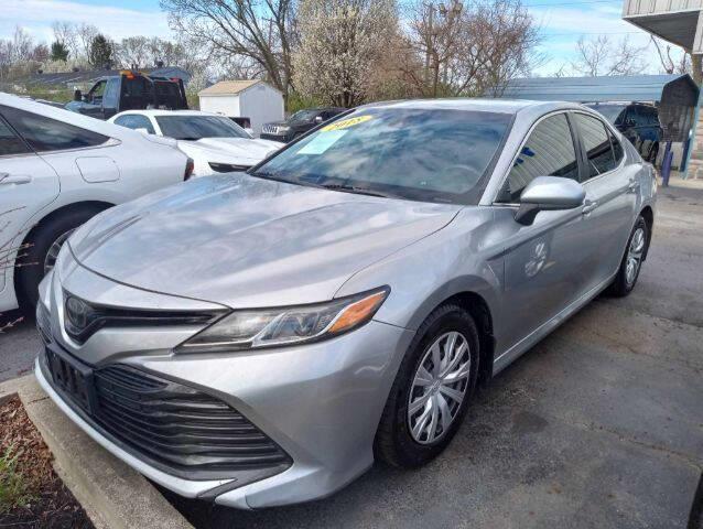 $18900 : 2018 Camry L image 4