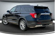 $33000 : Ford Explorer 2023 AWD XLT 4 thumbnail