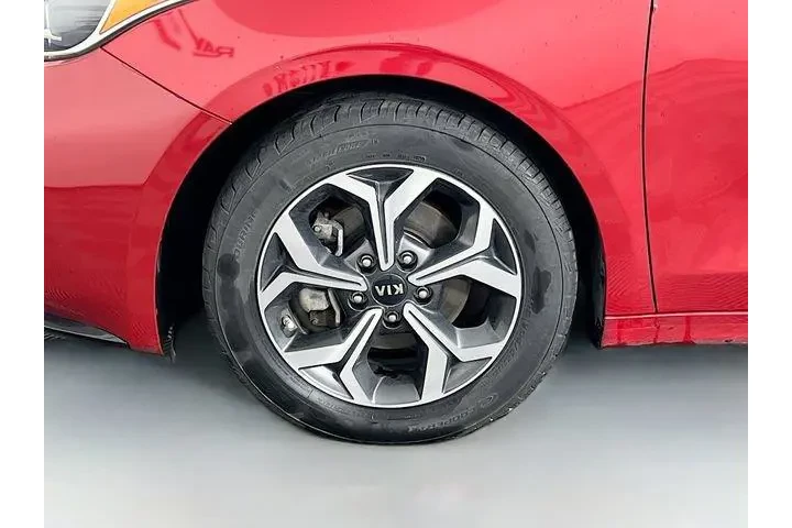 $12975 : Kia Forte 2019 LXS 4dr Sedan image 10