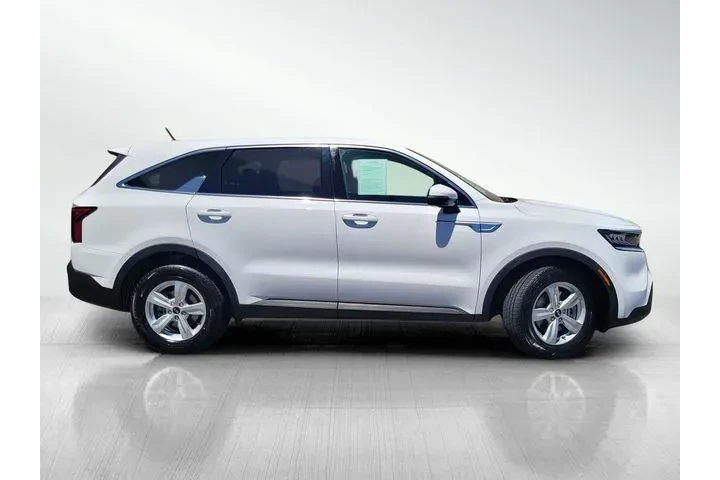 $16803 : Kia Sorento 2021 LX 4dr SUV image 3