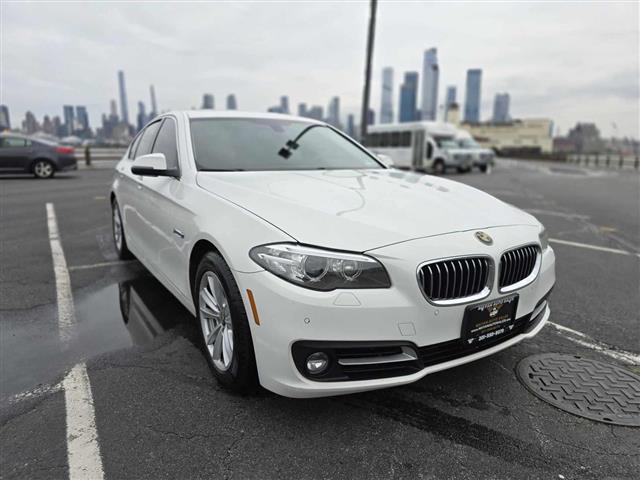 $10995 : 2016 BMW 5 SERIES image 3