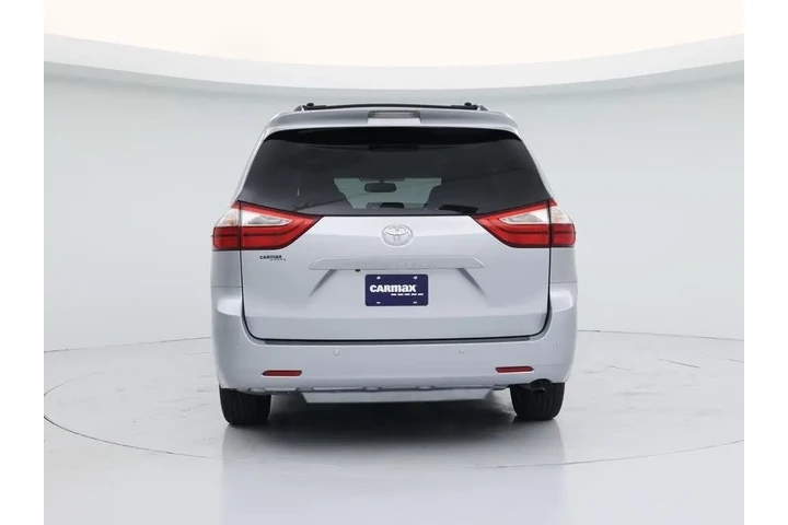 $27998 : Toyota Sienna 2017 AWD XLE 7 image 6