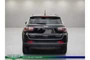 $23798 : Jeep Compass 2022 4x4 Limite thumbnail