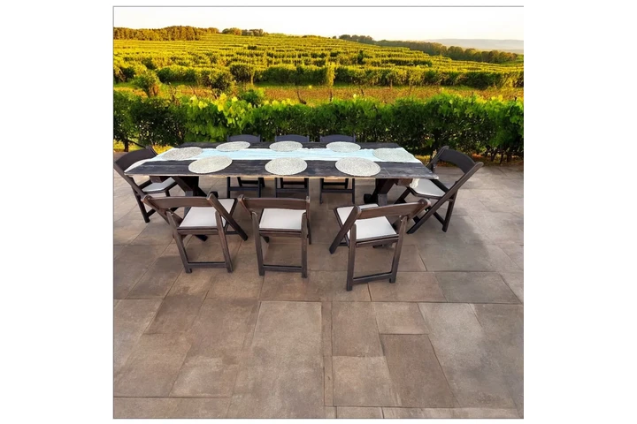 Jumpers tables chairs tents image 6