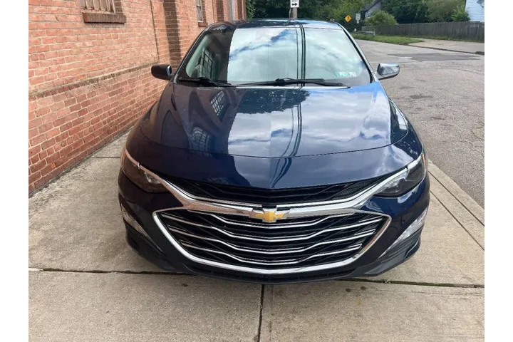 $16999 : 2021 Malibu LT image 3