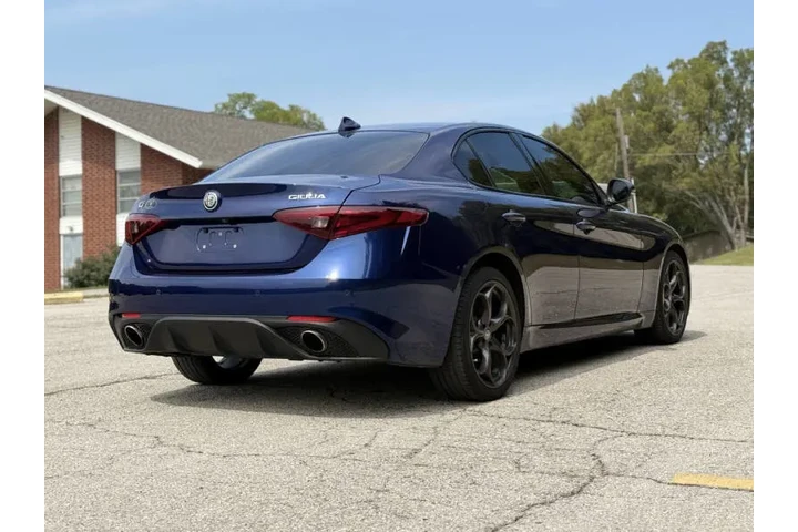 $14999 : 2019 Alfa Romeo Giulia Ti image 8