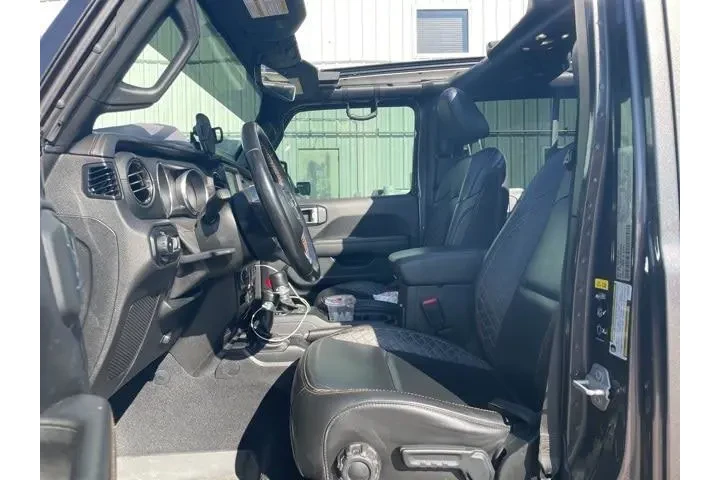 $30000 : Jeep Wrangler Unlimited 2020 image 2