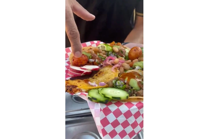 TACOS GORY image 2