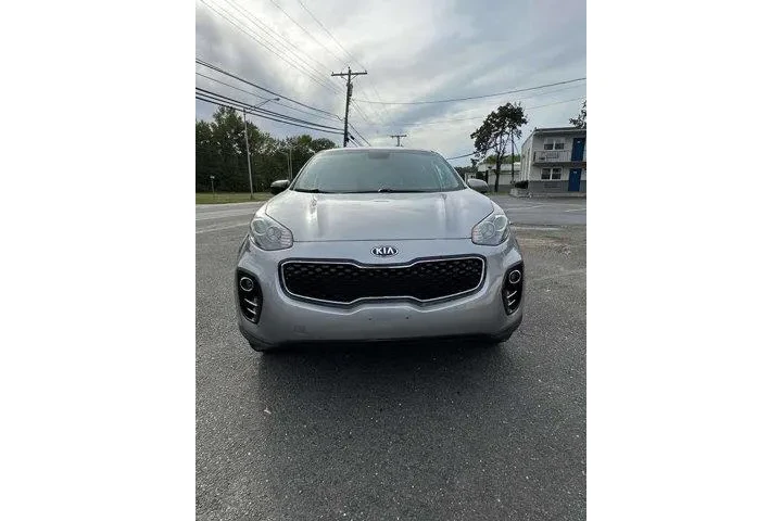 $8995 : Kia Sportage 2019 AWD LX 4dr image 2