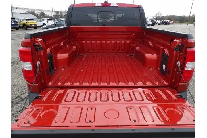 $29995 : Ford Maverick 2023 XL 4dr Su image 5