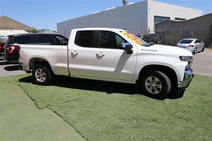 $29900 : 2020 CHEVROLET SILVERADO LT image 3