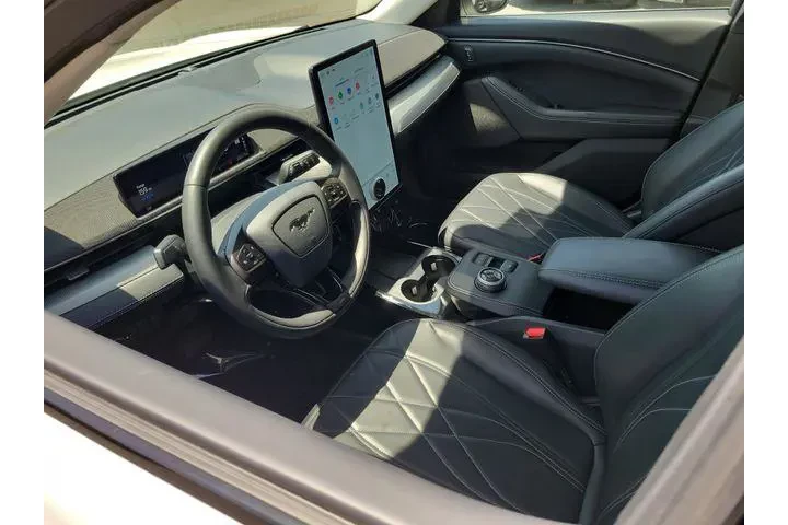 $26900 : Ford Mustang Mach-E 2022 Sel image 3