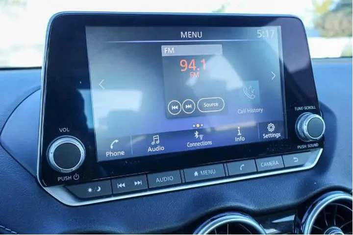 $17388 : Nissan Sentra 2023 SV 4dr Se image 5