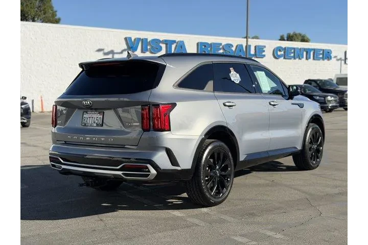 $24495 : Kia Sorento 2021 AWD SX Pres image 8