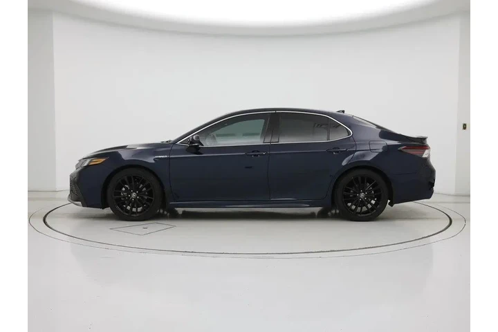 $28998 : Toyota Camry Hybrid 2021 XSE image 3