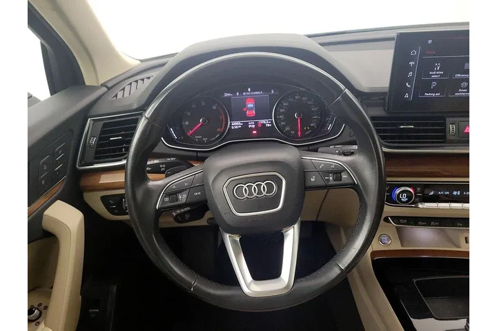 $26998 : Audi Q5 2022 AWD quattro S l image 10