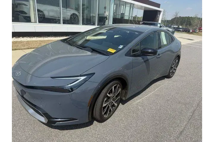 $32421 : Toyota Prius Prime 2024 SE 4 image 2