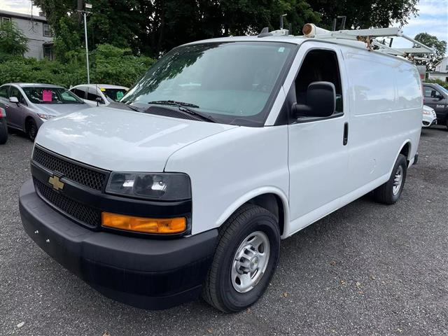 $25900 : 2020 CHEVROLET EXPRESS 2500 C image 2