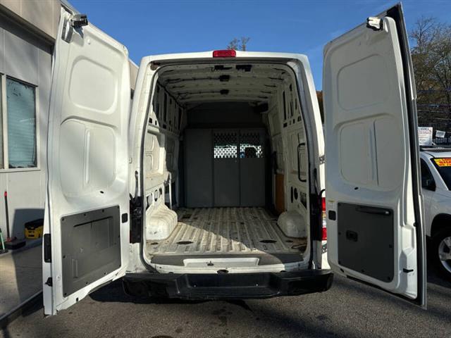 $23999 : 2018 NV 2500 HD S image 6