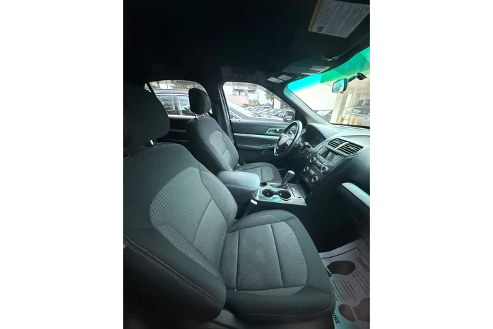 $13000 : Ford Explorer XLT sport image 5