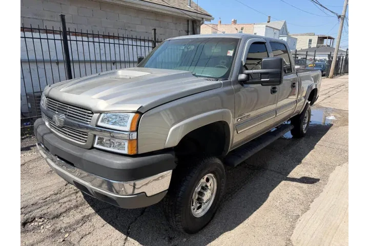 $8997 : 2003 Silverado 2500HD image 4