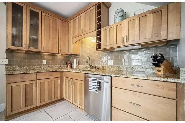 $1860 : HOUSE FOR RENT IN TAMPA FL image 3