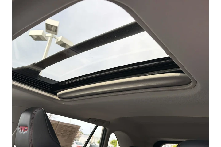 $38478 : Toyota RAV4 2024 AWD TRD Off image 9