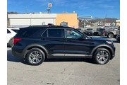 $34992 : Ford Explorer 2022 AWD XLT 4 thumbnail