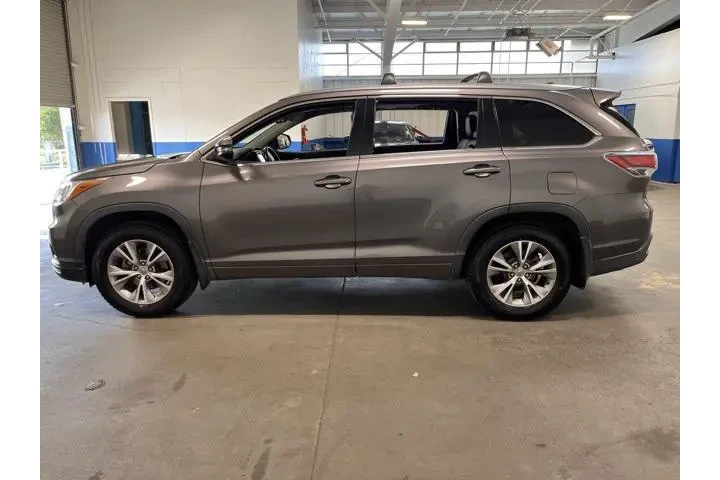 $18275 : Toyota Highlander 2015 AWD X image 6