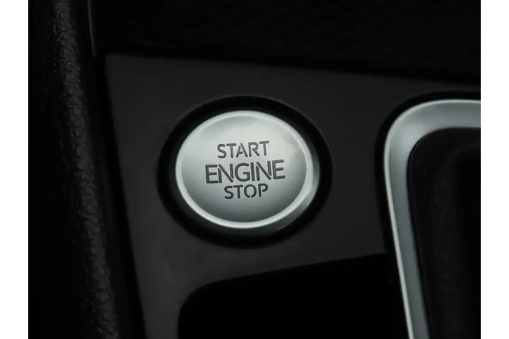 $23999 : Volkswagen Jetta 2025 SE 4dr image 4
