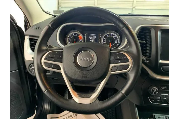 $21989 : Jeep Cherokee 2018 4x4 Latit image 7