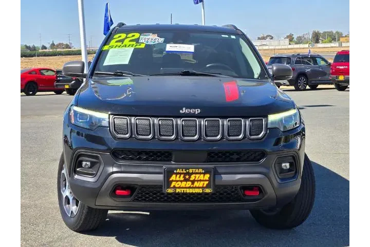 $26900 : Jeep Compass 2022 4x4 Trailh image 2