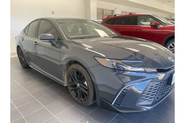 $29141 : Toyota Camry 2025 SE 4dr Sed image 3