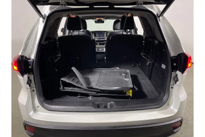 $26995 : Toyota Highlander 2019 XLE 4 image 10