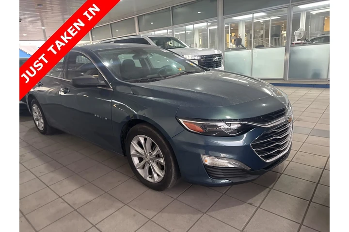 $19948 : Chevrolet Malibu 2025 LT 4dr image 3
