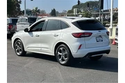 $24000 : Ford Escape 2024 ST-Line 4dr thumbnail