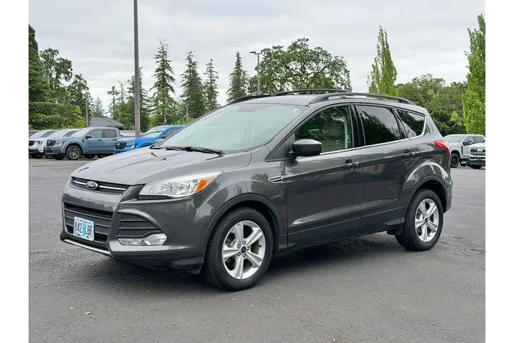 $10900 : Ford Escape 2015 SE 4dr SUV image 7