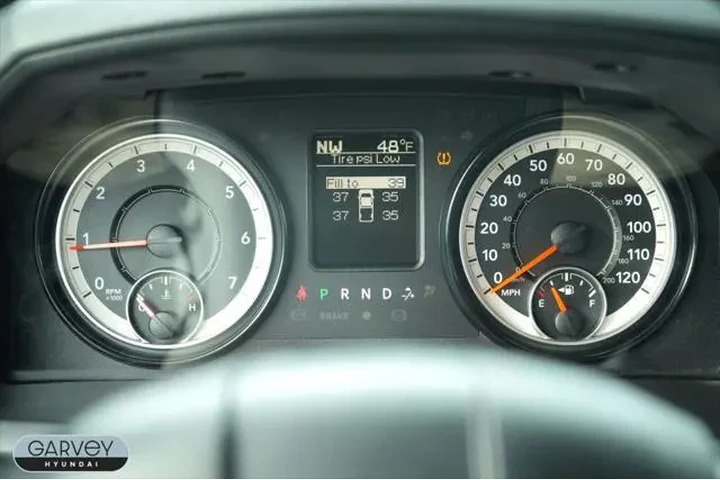 $27454 : Ram 1500 2018 4x4 Express 4d image 5