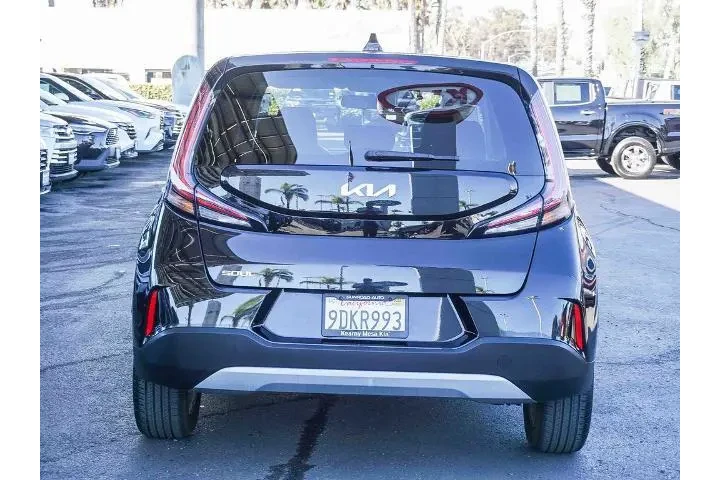 $18691 : Kia Soul 2023 S 4dr Crossove image 7
