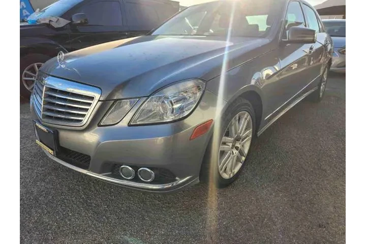 $11995 : 2011 Mercedes-Benz E-Class image 2